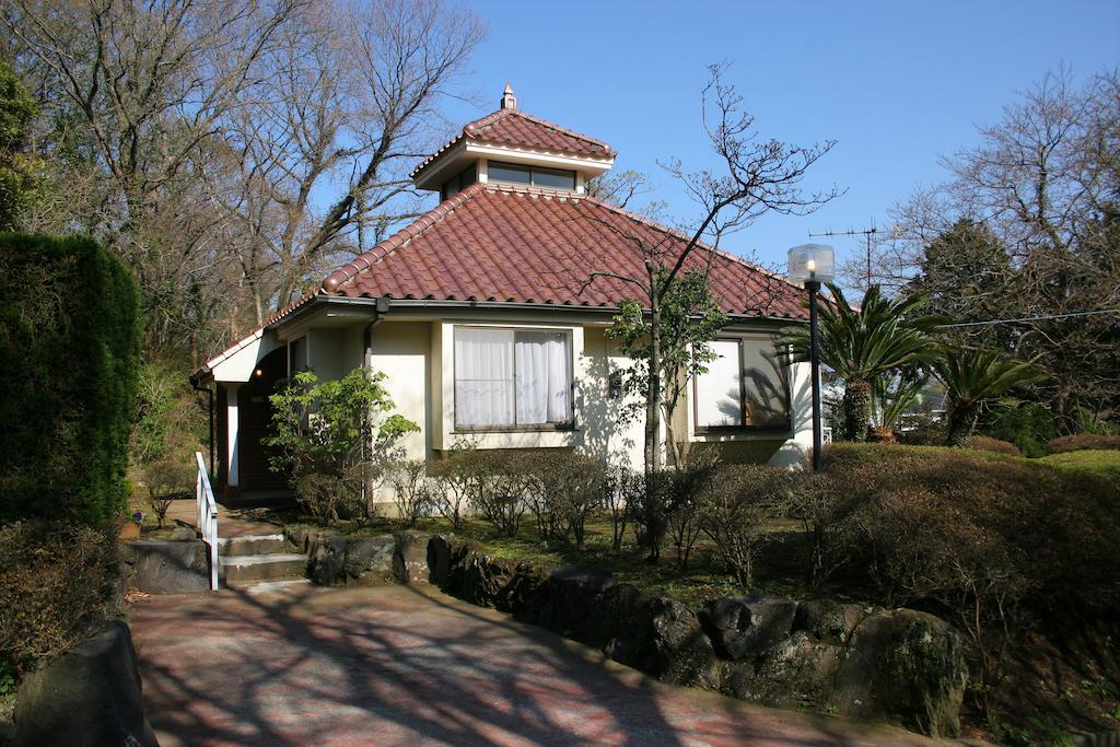 Izumigo Izukogen Dog Paradise Hotel & Cottage Ito  Exteriör bild