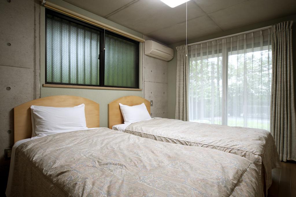 Izumigo Izukogen Dog Paradise Hotel & Cottage Ito  Rum bild